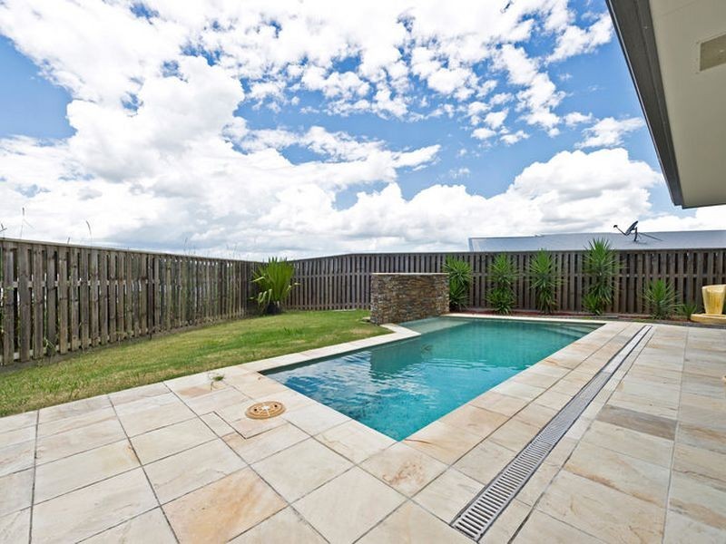 23 Yarrayne Valley Drive, Upper Coomera QLD 4209