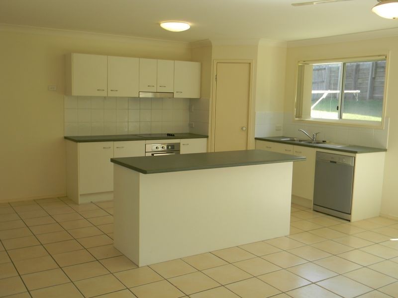 5 Old Kent Road, Upper Coomera QLD 4209