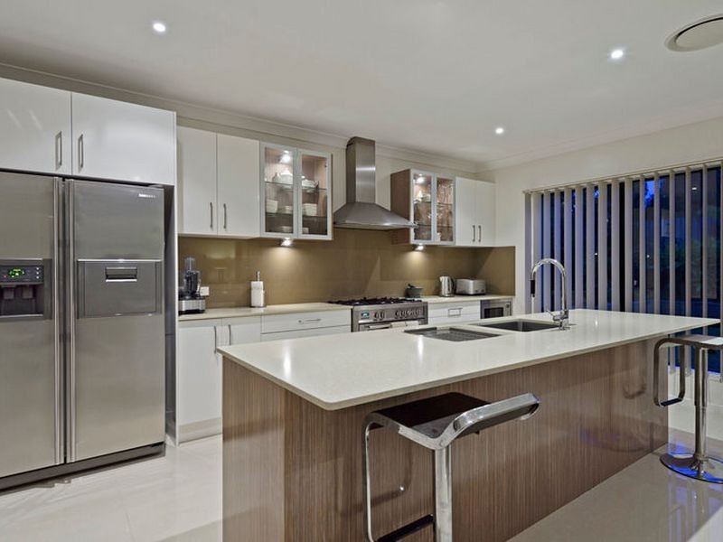 6 Kintail Lane, Coomera Waters QLD 4209