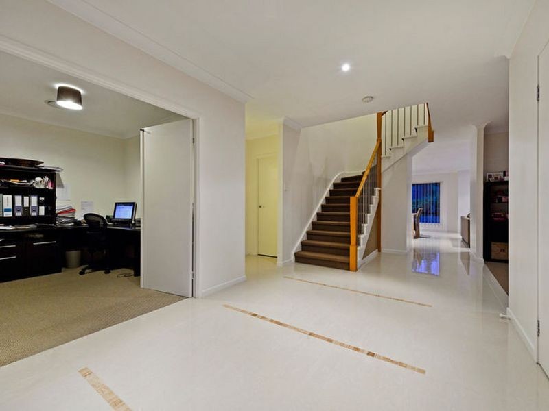 6 Kintail Lane, Coomera Waters QLD 4209