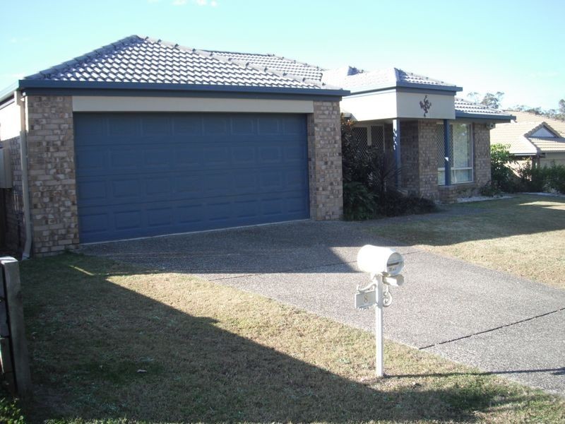 8 Habitat Way, Upper Coomera QLD 4209