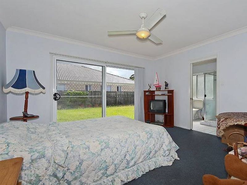 4 Leisel Close, Upper Coomera QLD 4209