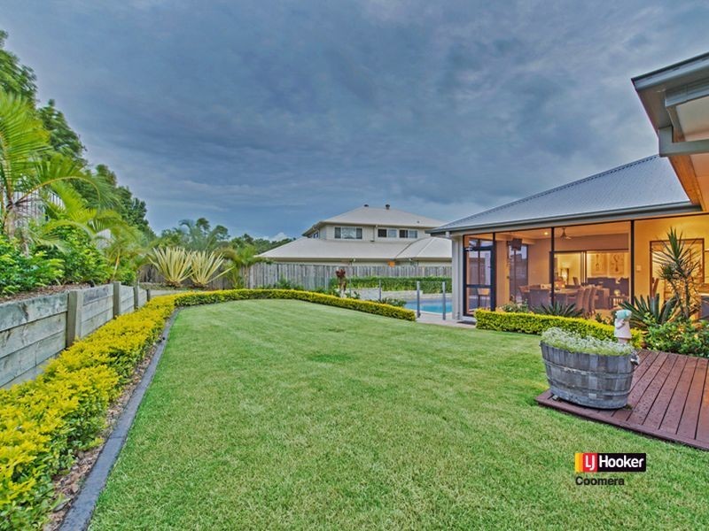 8 Kintail Lane, Coomera Waters QLD 4209