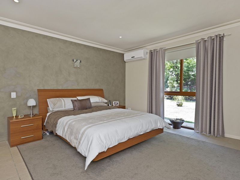 11 Riversdale Road, Oxenford QLD 4210