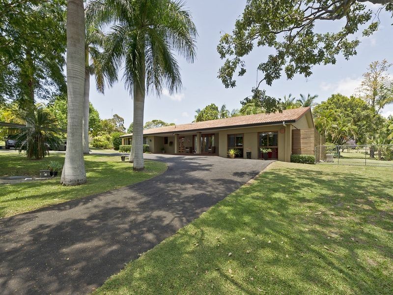 11 Riversdale Road, Oxenford QLD 4210