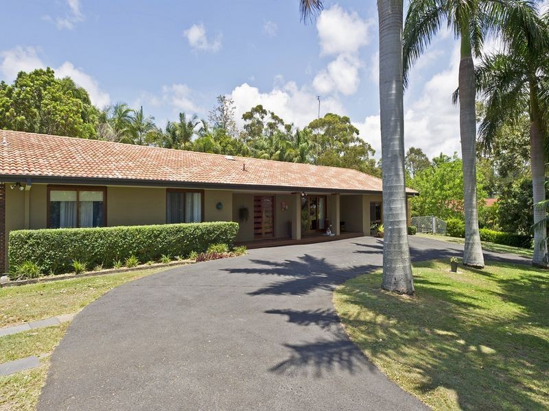 11 Riversdale Road, Oxenford QLD 4210