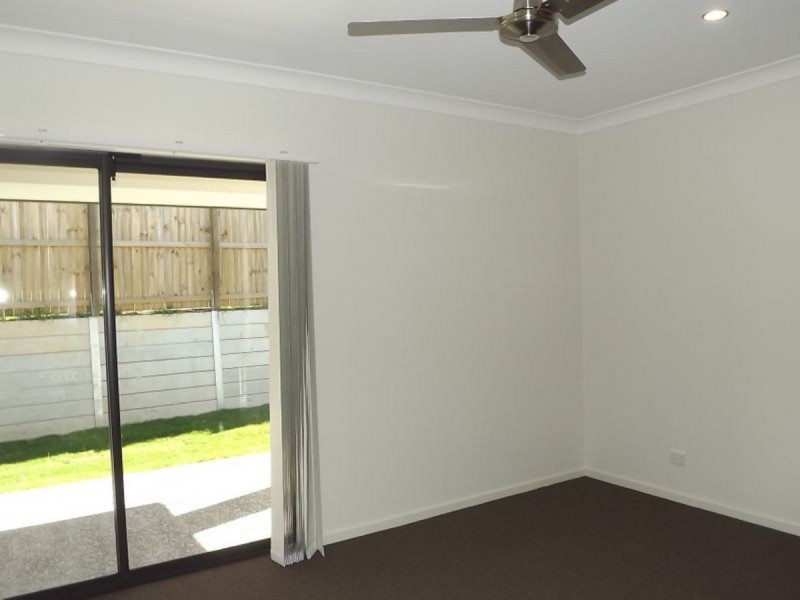 16 Tribeca Circuit, Coomera QLD 4209