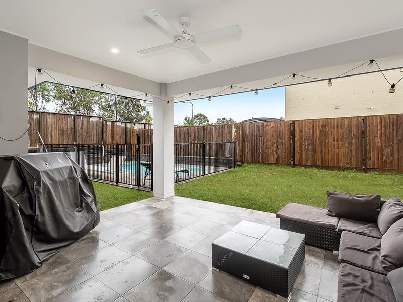 15 Challenger Way, Coomera Waters QLD 4209