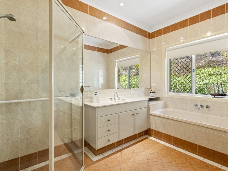 14 Newlands Court, Mount Nathan QLD 4211