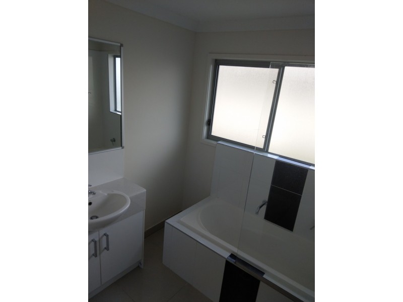 50a Bellagio Crescent, Coomera QLD 4209