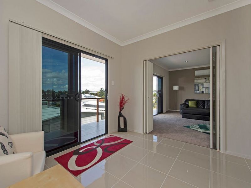 27 Garawarra Crescent, Upper Coomera QLD 4209