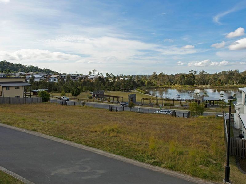 27 Garawarra Crescent, Upper Coomera QLD 4209