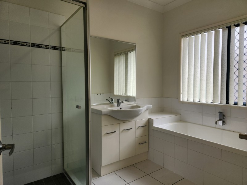 6 Cessna Street, Upper Coomera QLD 4209