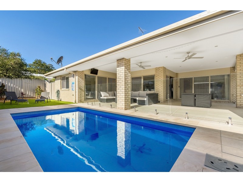 2 Blackcomb Rise, Ormeau Hills QLD 4208