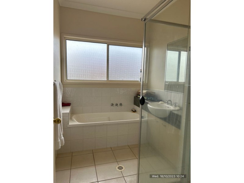 23 Bluetail Crescent, Upper Coomera QLD 4209