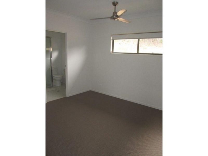 16 Gannet Place, Upper Coomera QLD 4209