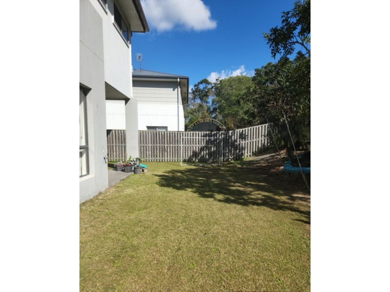 16 Gannet Place, Upper Coomera QLD 4209