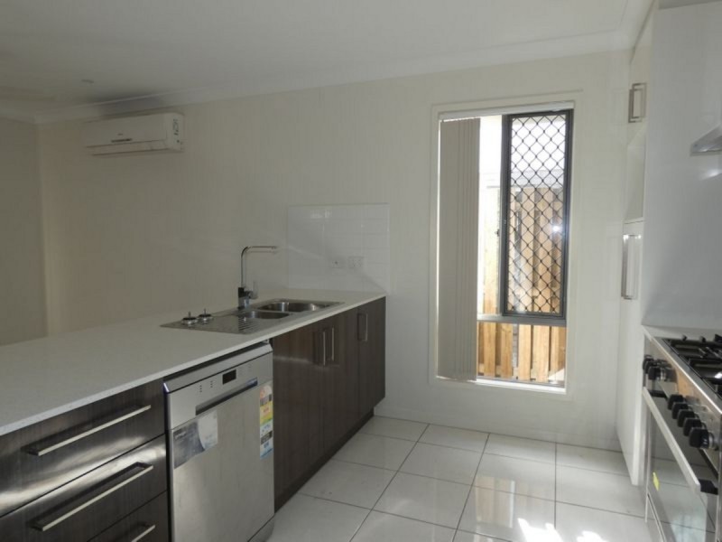 22 Spica Crescent, Coomera QLD 4209