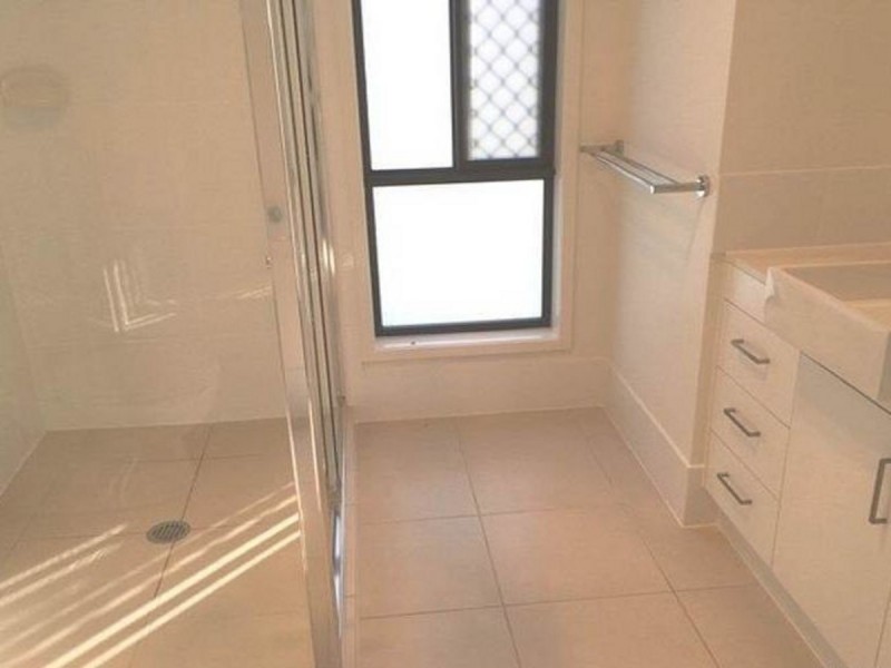 14 Butcher Bird Circuit, Upper Coomera QLD 4209