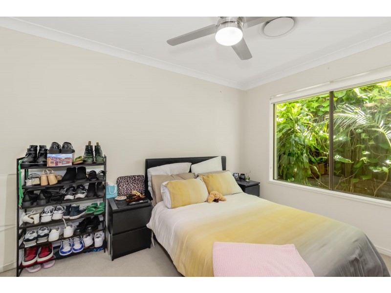 14 Valley Brook Rise, Maudsland QLD 4210