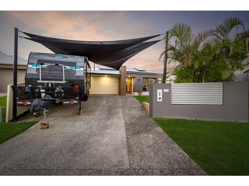 55 Woodrose Circuit, Pimpama QLD 4209