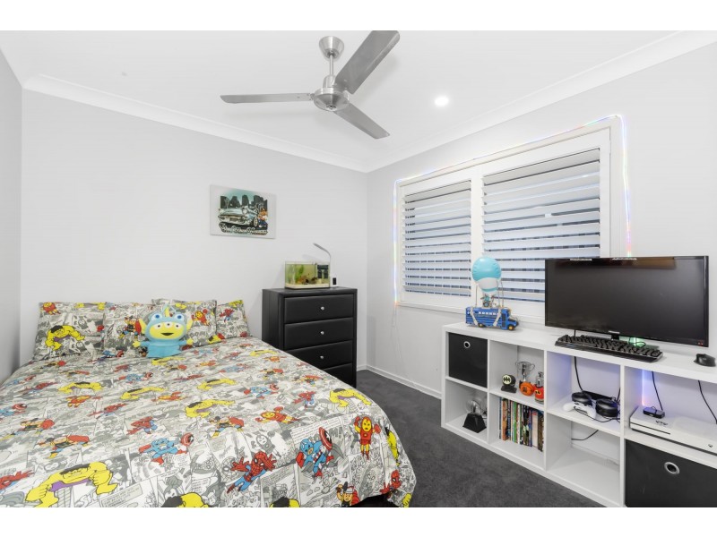 55 Woodrose Circuit, Pimpama QLD 4209