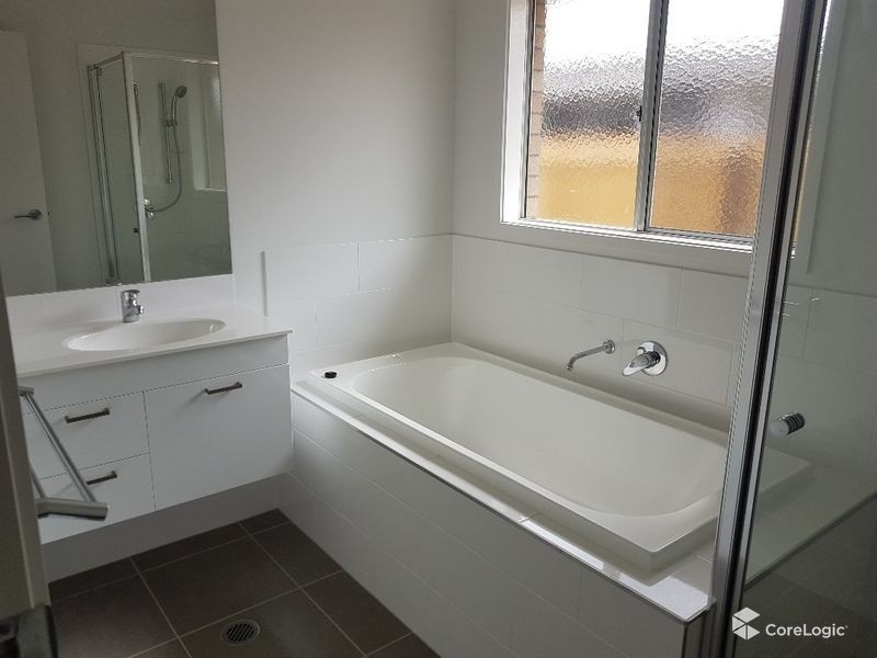 27 Turin Street, Redbank QLD 4301