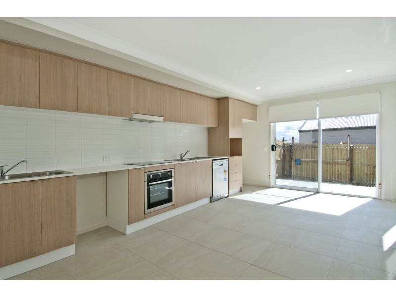 2/53 East Beaumont Road, Park Ridge QLD 4125