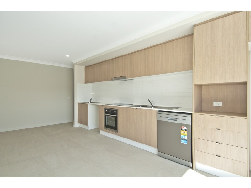 2/53 East Beaumont Road, Park Ridge QLD 4125