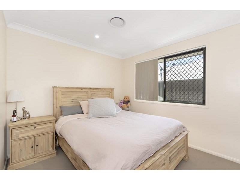 19 Gatina Crescent, Coomera QLD 4209