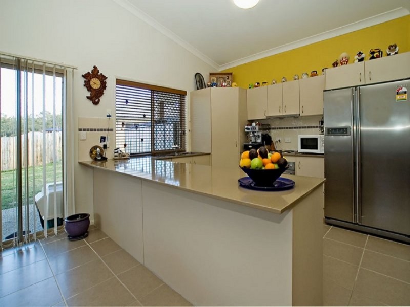 8 Macdonald Avenue, Upper Coomera QLD 4209