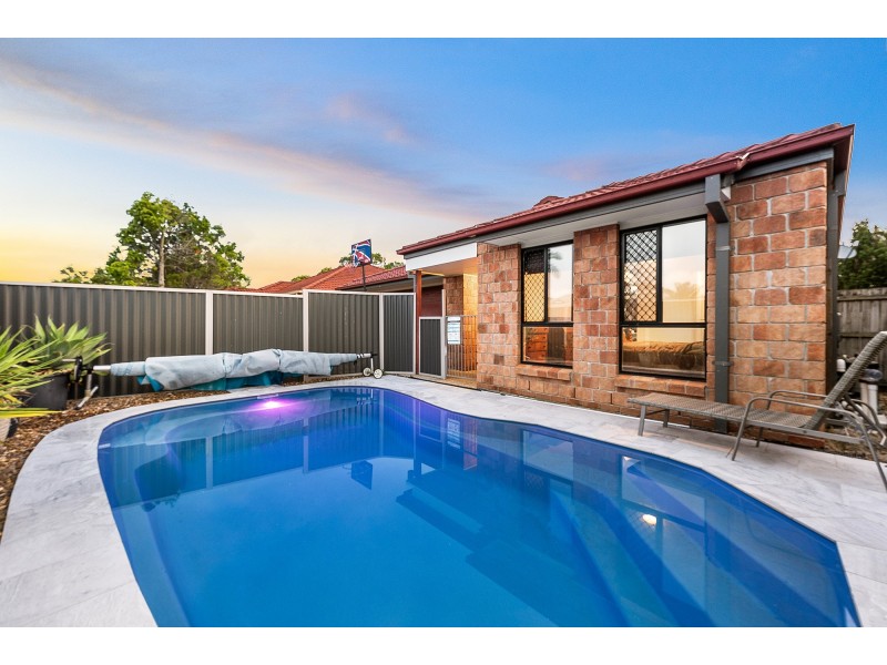 6 Nicola Way, Upper Coomera QLD 4209