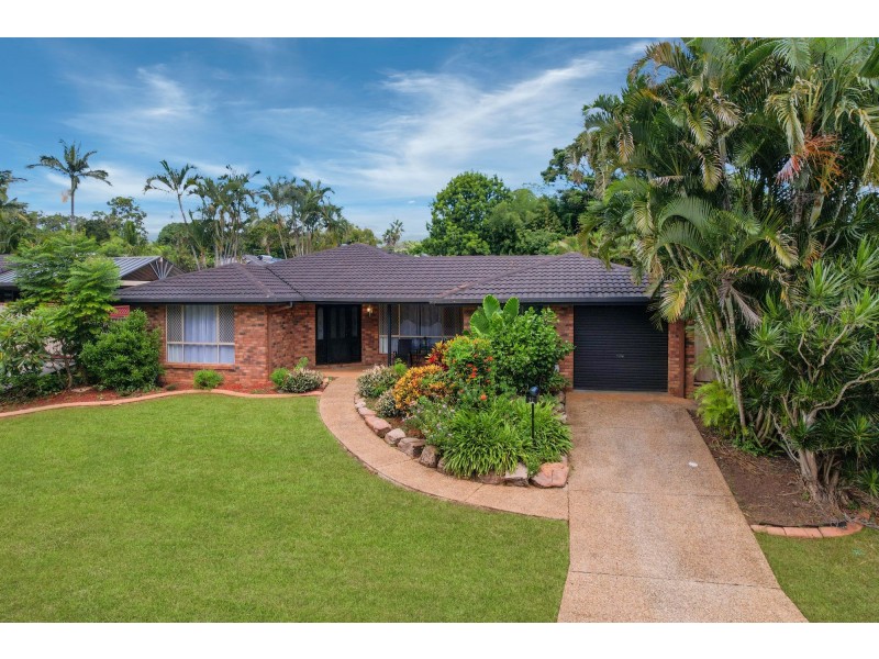 92 Teasdale Drive, Nerang QLD 4211