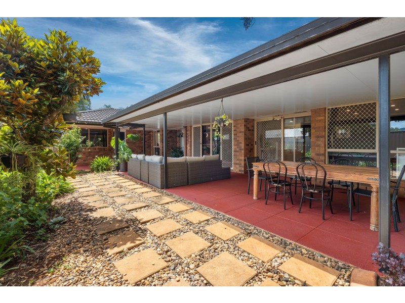 92 Teasdale Drive, Nerang QLD 4211