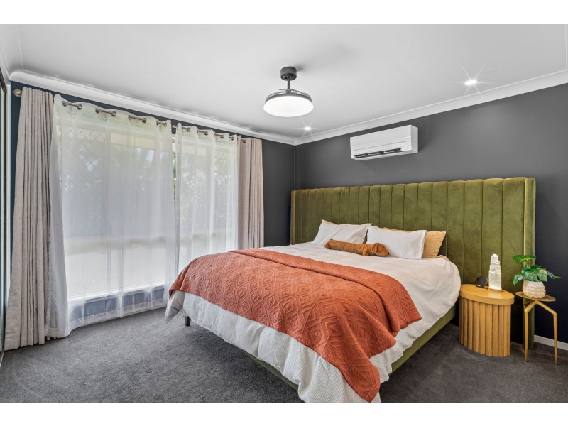 92 Teasdale Drive, Nerang QLD 4211