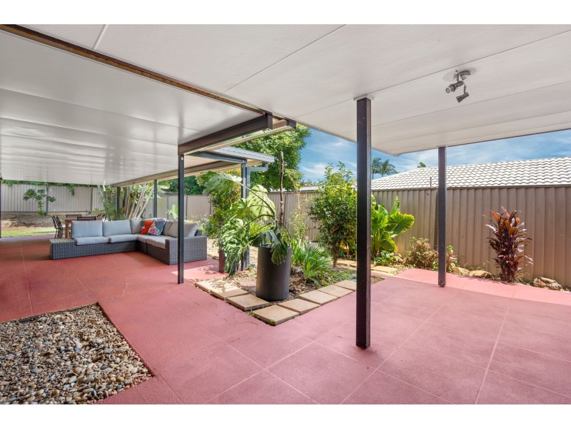 92 Teasdale Drive, Nerang QLD 4211