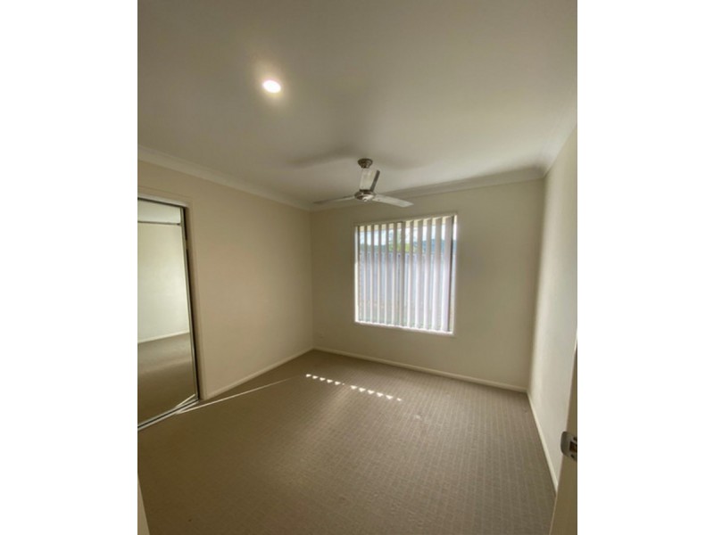 13 Starkey Street, Pacific Pines QLD 4211