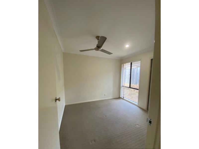 13 Starkey Street, Pacific Pines QLD 4211