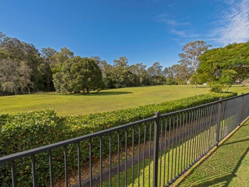 44 Albert Valley Drive, Bahrs Scrub QLD 4207
