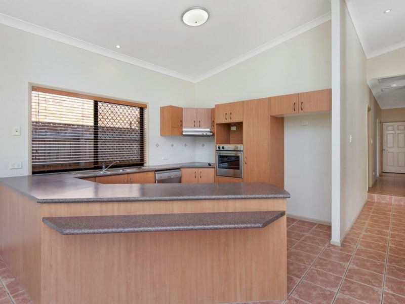 44 Albert Valley Drive, Bahrs Scrub QLD 4207