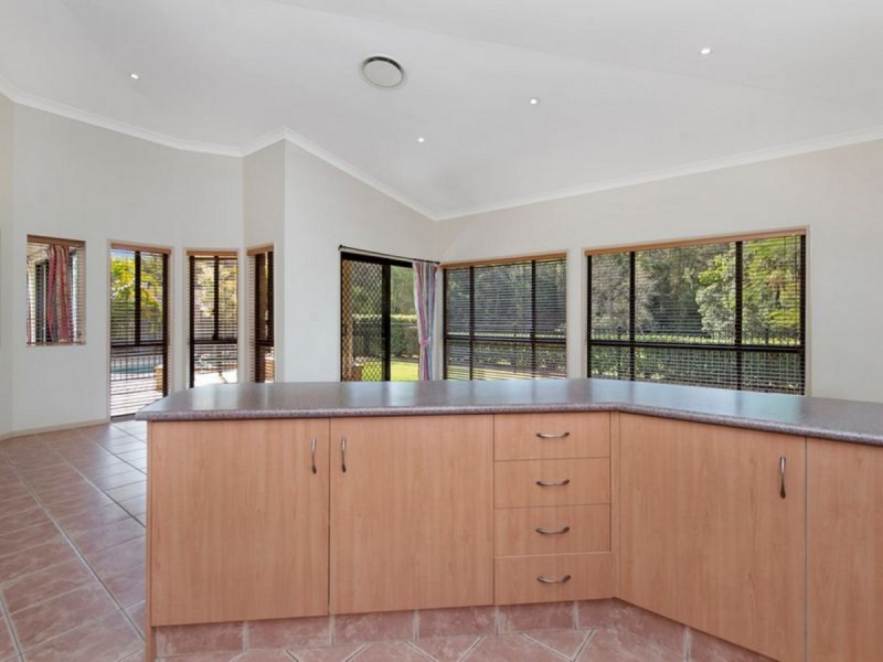 44 Albert Valley Drive, Bahrs Scrub QLD 4207