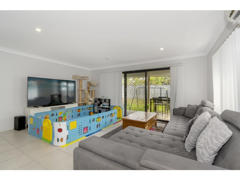 38 William Boulevard, Pimpama QLD 4209