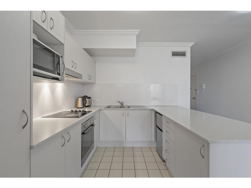 11/6-10 Rose Street, Southport QLD 4215