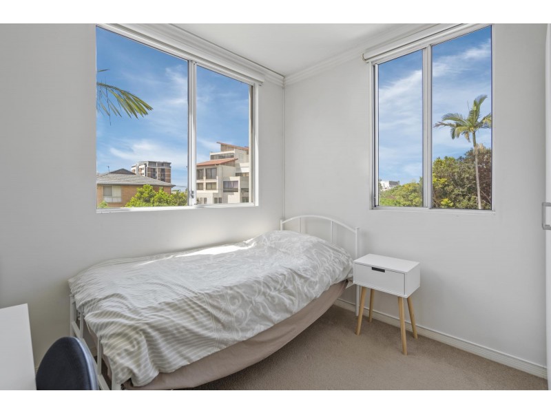 11/6-10 Rose Street, Southport QLD 4215