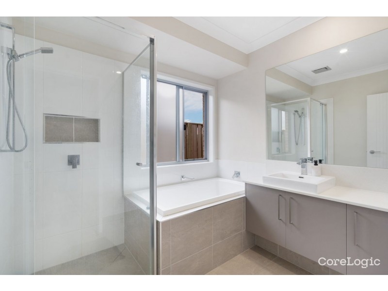 1 Miamax Place, Logan Reserve QLD 4133