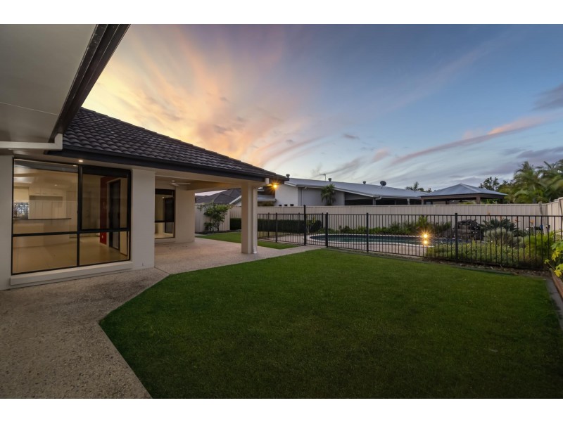 19 Lagos Court, Coombabah QLD 4216