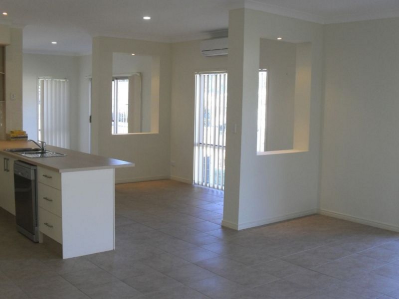 31 Serenade Drive, Coomera Waters QLD 4209