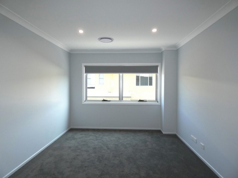 61 Wimmera Crescent, Upper Coomera QLD 4209