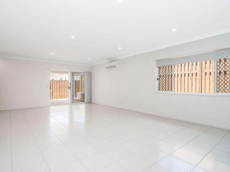 12 Cudmore Street, Pimpama QLD 4209