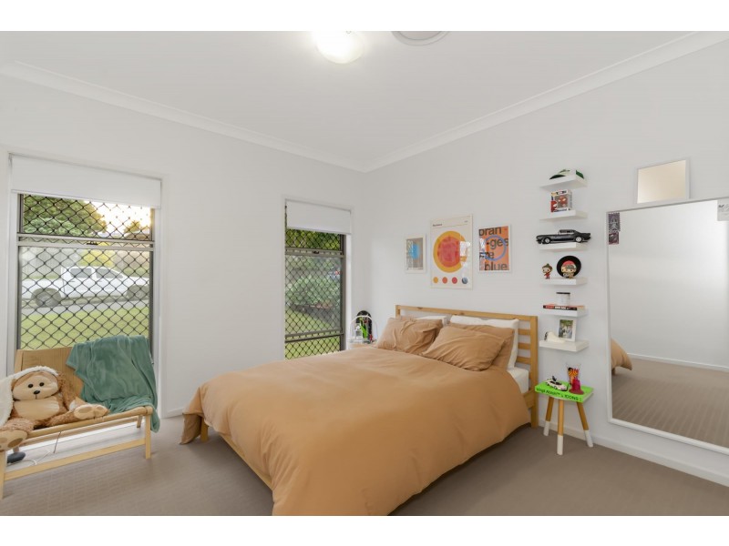 18 Dalray Drive, Raceview QLD 4305